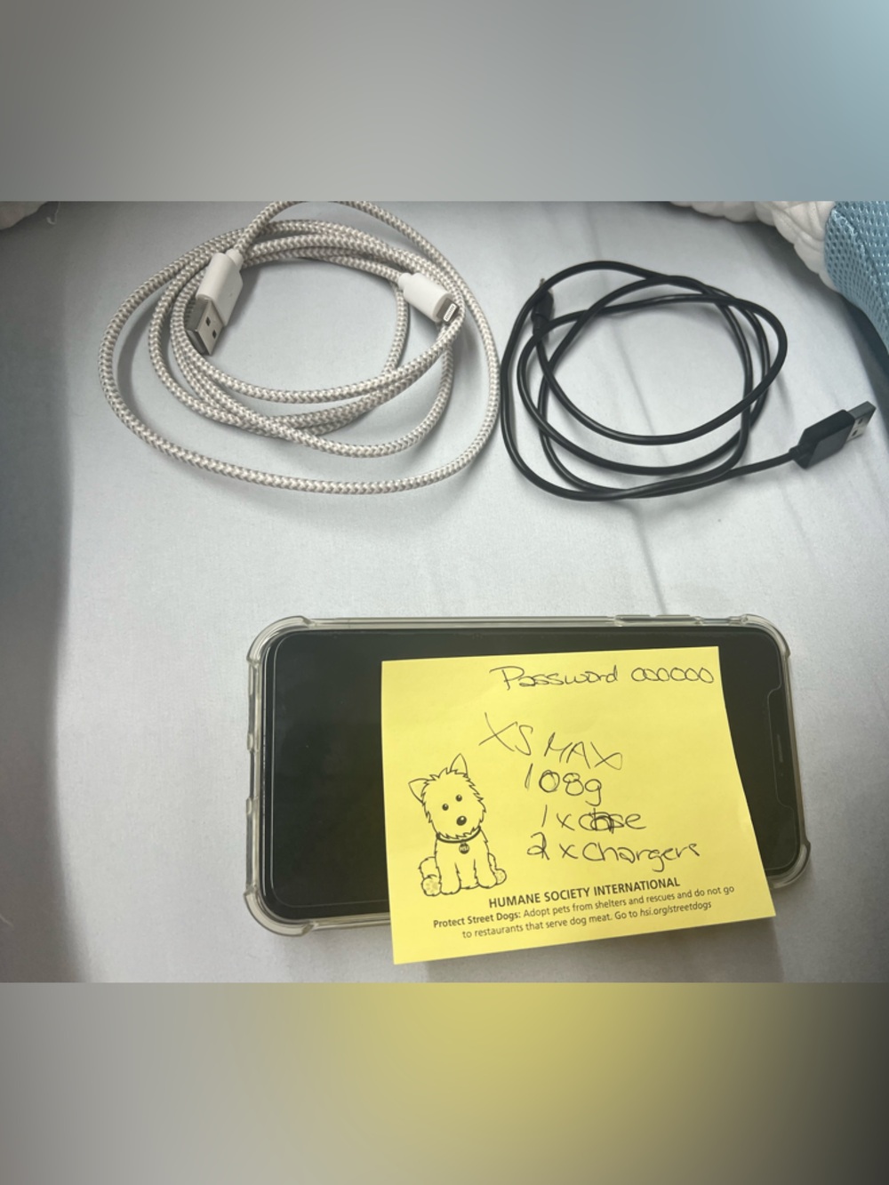 Apple iPhone XS MAX with Clear Case and White Braided + Black Charging Cables